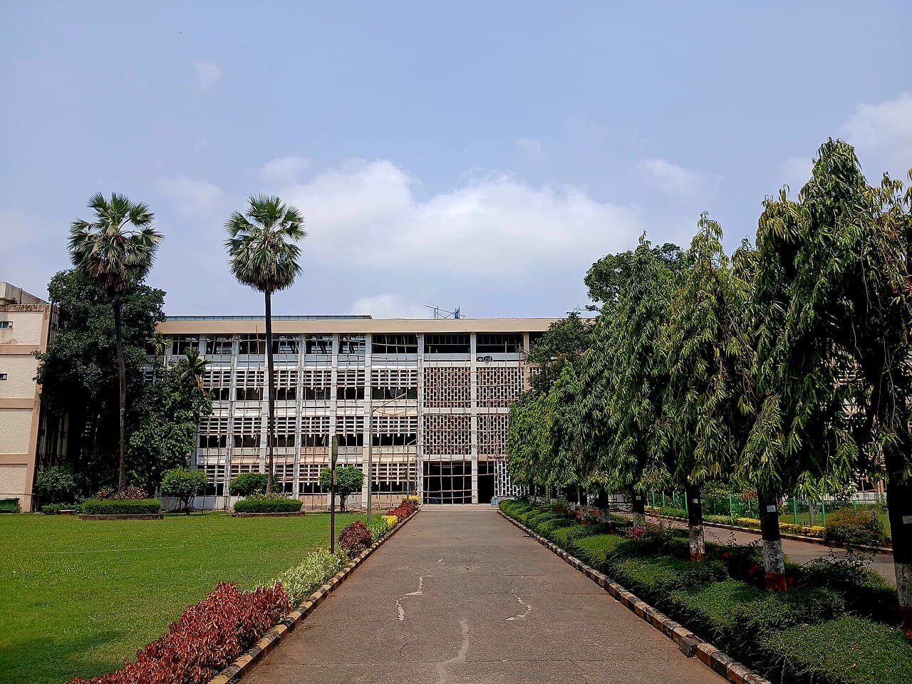 IIT Bombay campus building